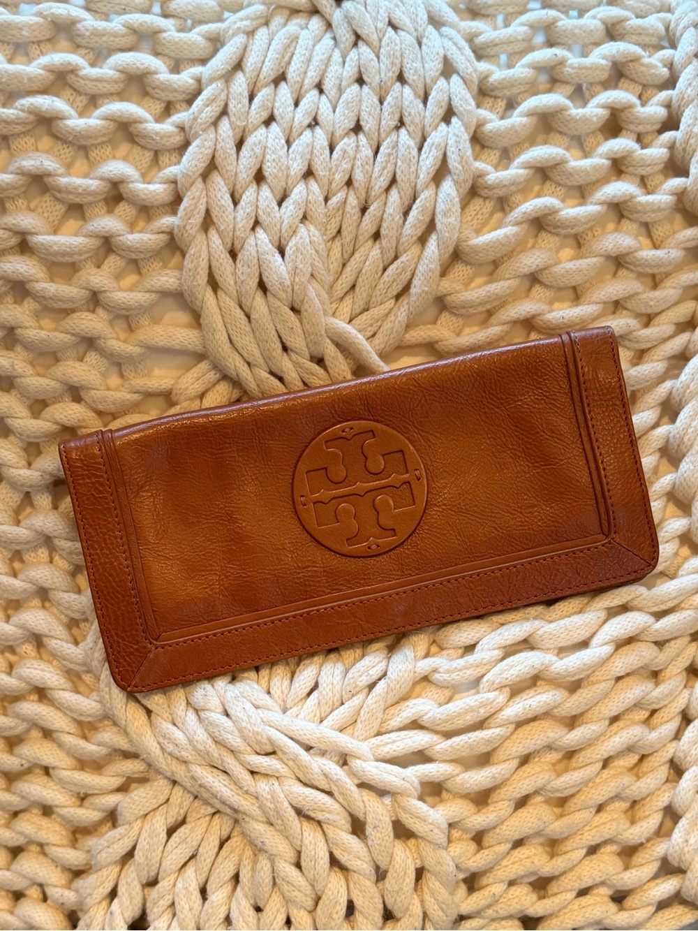 Tory Burch Tan/Cognac Leather Logo Clutch Wallet